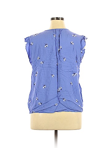 Old Navy Short Sleeve Blouse (view 2)