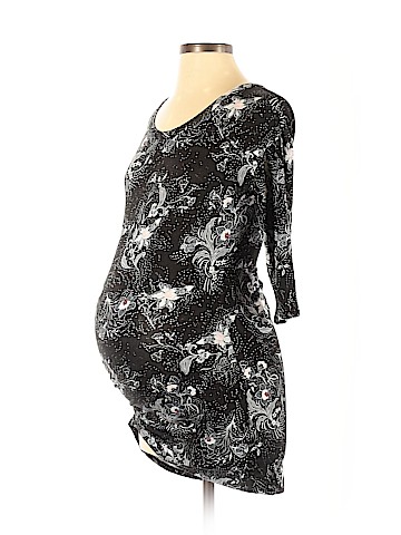 Jessica Simpson Maternity 3/4 Sleeve Top (view 1)