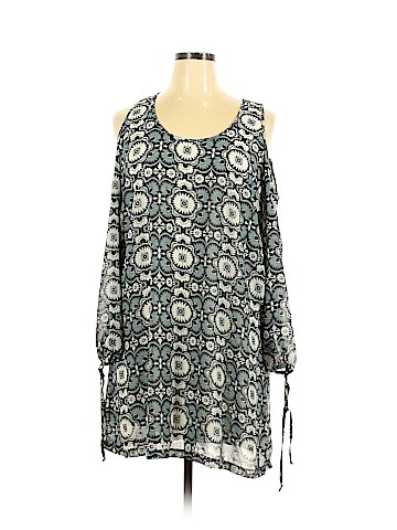 Charlotte Russe Casual Dress (view 1)