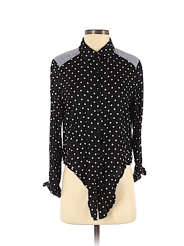 Forever 21 Long Sleeve Button-Down Shirt (view 1)