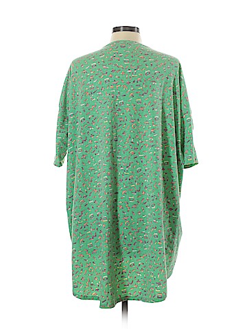 Lularoe Short Sleeve T-Shirt (view 2)