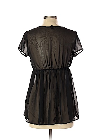 Bongo Short Sleeve Blouse (view 2)