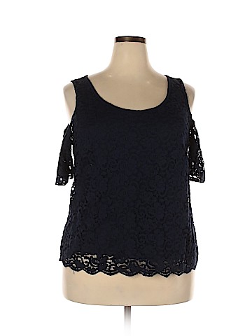 New York & Company Short Sleeve Top (view 1)