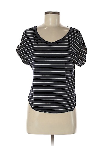 Hollister Short Sleeve T-Shirt (view 1)