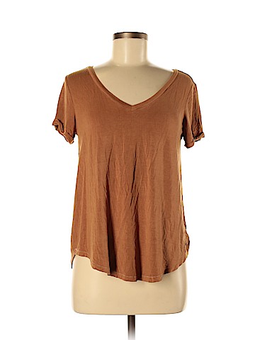 American Eagle Outfitters Short Sleeve T-Shirt (view 1)