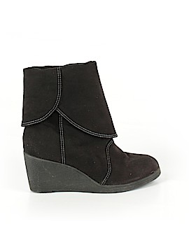 American Eagle Shoes Size 8