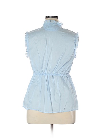 Converse One Star Sleeveless Button-Down Shirt (view 2)