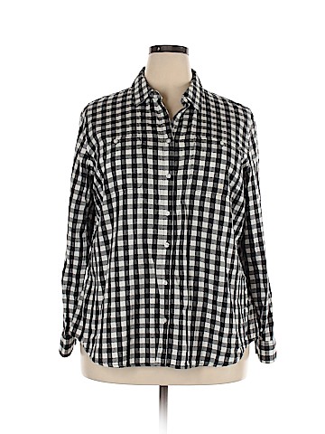 St. John's Bay Long Sleeve Button-Down Shirt (view 1)