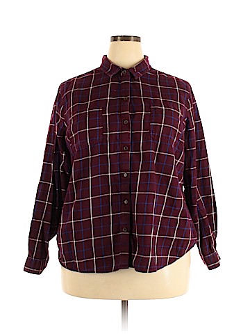 Old Navy Long Sleeve Button-Down Shirt (view 1)