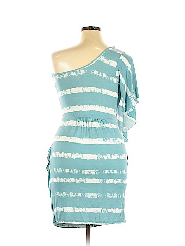 Mudd Casual Dress (view 2)