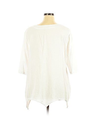Lulu's 3/4 Sleeve Top (view 2)