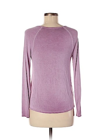 American Eagle Outfitters Long Sleeve Top (view 2)