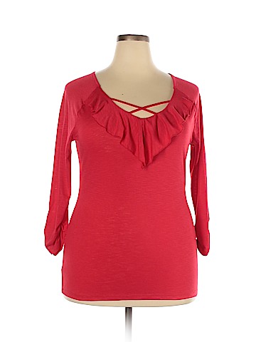 No Boundaries 3/4 Sleeve Top (view 1)