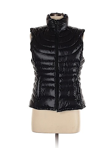 Bernardo Vest (view 1)