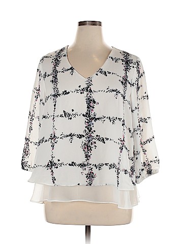 LC Lauren Conrad 3/4 Sleeve Blouse (view 1)