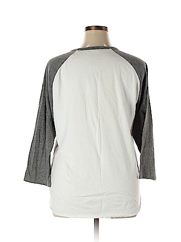 American Eagle Outfitters 3/4 Sleeve T-Shirt (view 2)