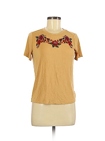 American Eagle Outfitters Short Sleeve Top (view 1)