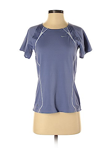 Nike Active T-Shirt (view 1)