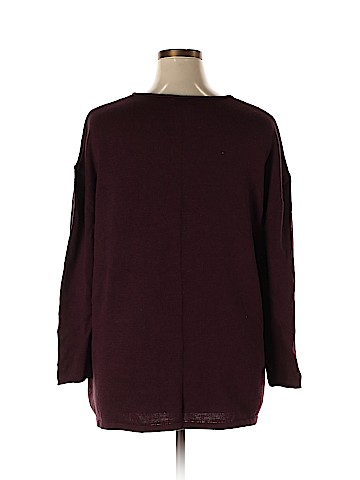 Old Navy Pullover Sweater (view 2)