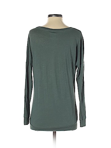 Victoria's Secret Pink Long Sleeve T-Shirt (view 2)