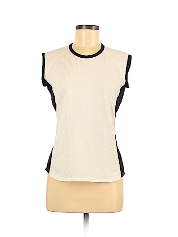 Nike Active T-Shirt (view 1)