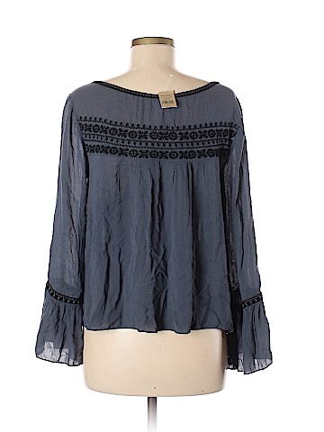 American Eagle Outfitters Long Sleeve Blouse (view 2)