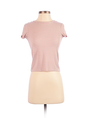 American Eagle Outfitters Short Sleeve T-Shirt (view 1)