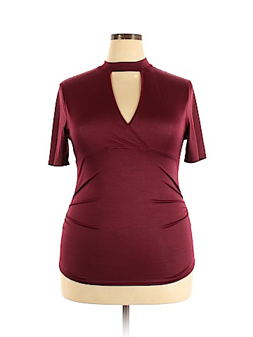 No Boundaries Short Sleeve Top (view 1)