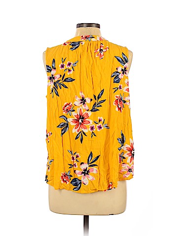 Old Navy Sleeveless Blouse (view 2)