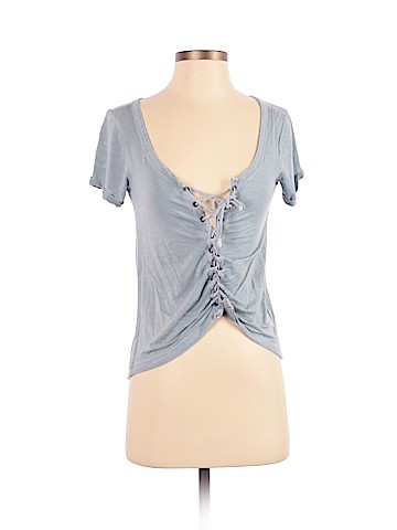 American Eagle Outfitters Short Sleeve Top (view 1)