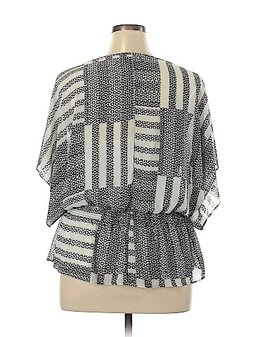 Elle 3/4 Sleeve Blouse (view 2)