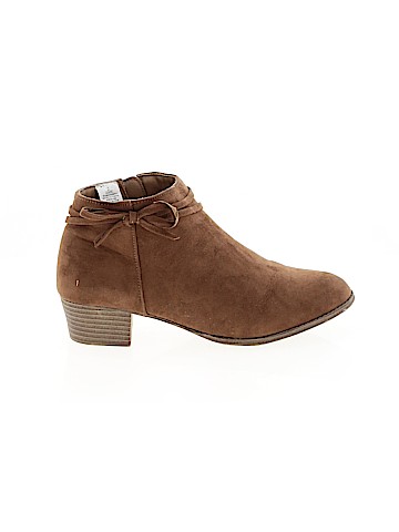 Old Navy Ankle Boots (view 1)