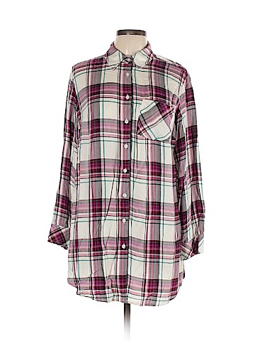 Ava & Viv Long Sleeve Button-Down Shirt (view 1)