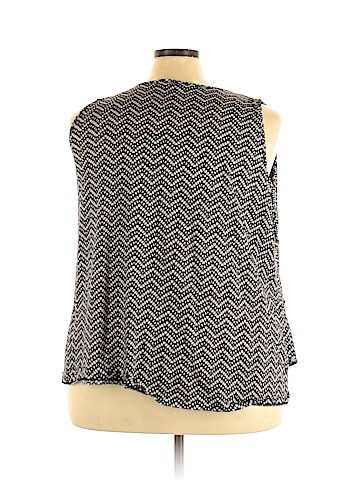 Catherines Sleeveless Top (view 2)
