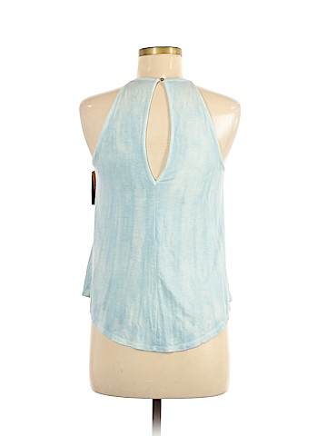American Eagle Outfitters Tank Top (view 2)