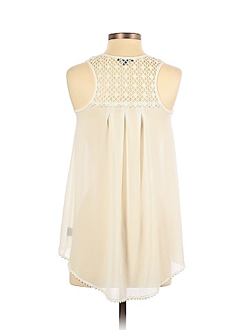 Monteau Sleeveless Blouse (view 2)