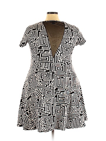 Forever 21 Plus Casual Dress (view 2)