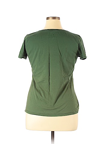 Nike Short Sleeve T-Shirt (view 2)