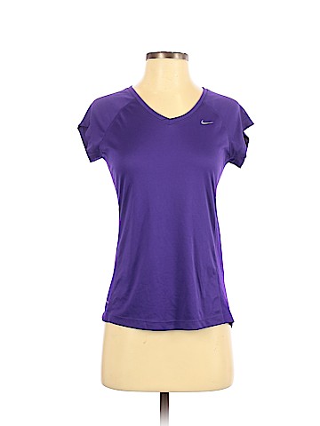 Nike Active T-Shirt (view 1)