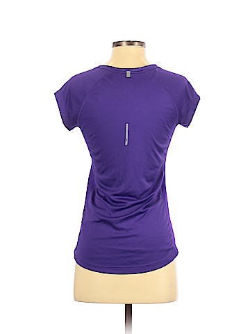 Nike Active T-Shirt (view 2)
