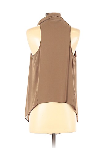 Fate Sleeveless Blouse (view 2)