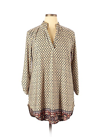 Assorted Brands 3/4 Sleeve Top (view 1)