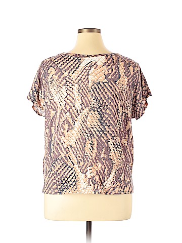 Project Runway Short Sleeve T-Shirt (view 2)