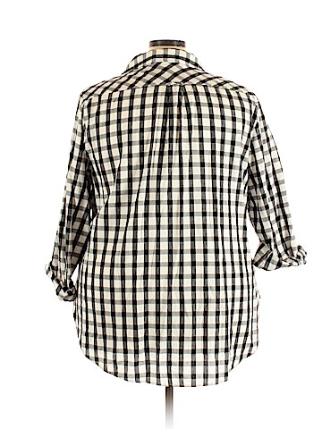 Ava & Viv Long Sleeve Button-Down Shirt (view 2)