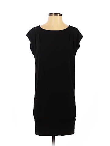 Alice + Olivia Casual Dress (view 1)