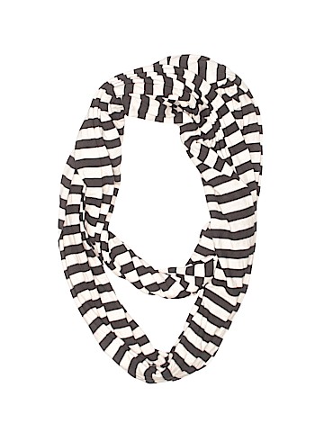 Lou Lou Scarf (view 1)