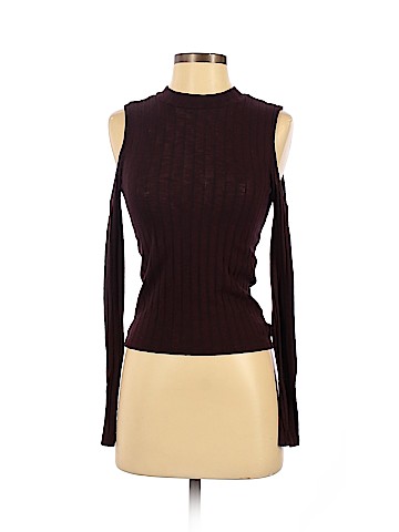 American Eagle Outfitters Pullover Sweater (view 1)