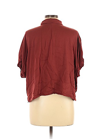 Forever 21 Short Sleeve Button-Down Shirt (view 2)