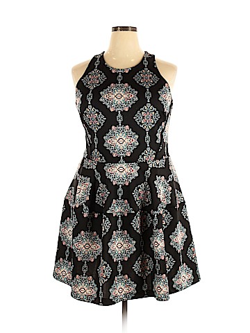 Mossimo Casual Dress (view 1)