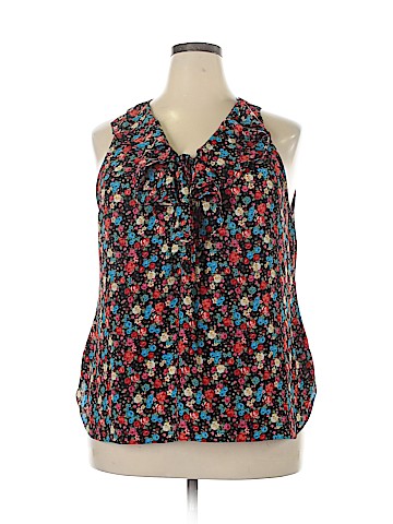 7th Avenue Design Studio New York & Company Sleeveless Blouse (view 1)